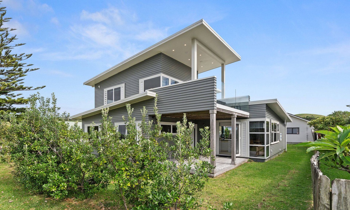 Matapouri House | Matapouri Family Retreat - Matapouri Holiday Home