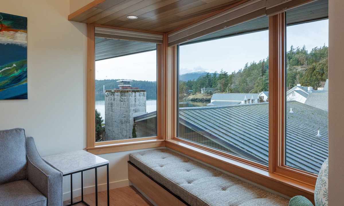 Eastsound Hotel | Matia - Luxurious Night’s Sleep