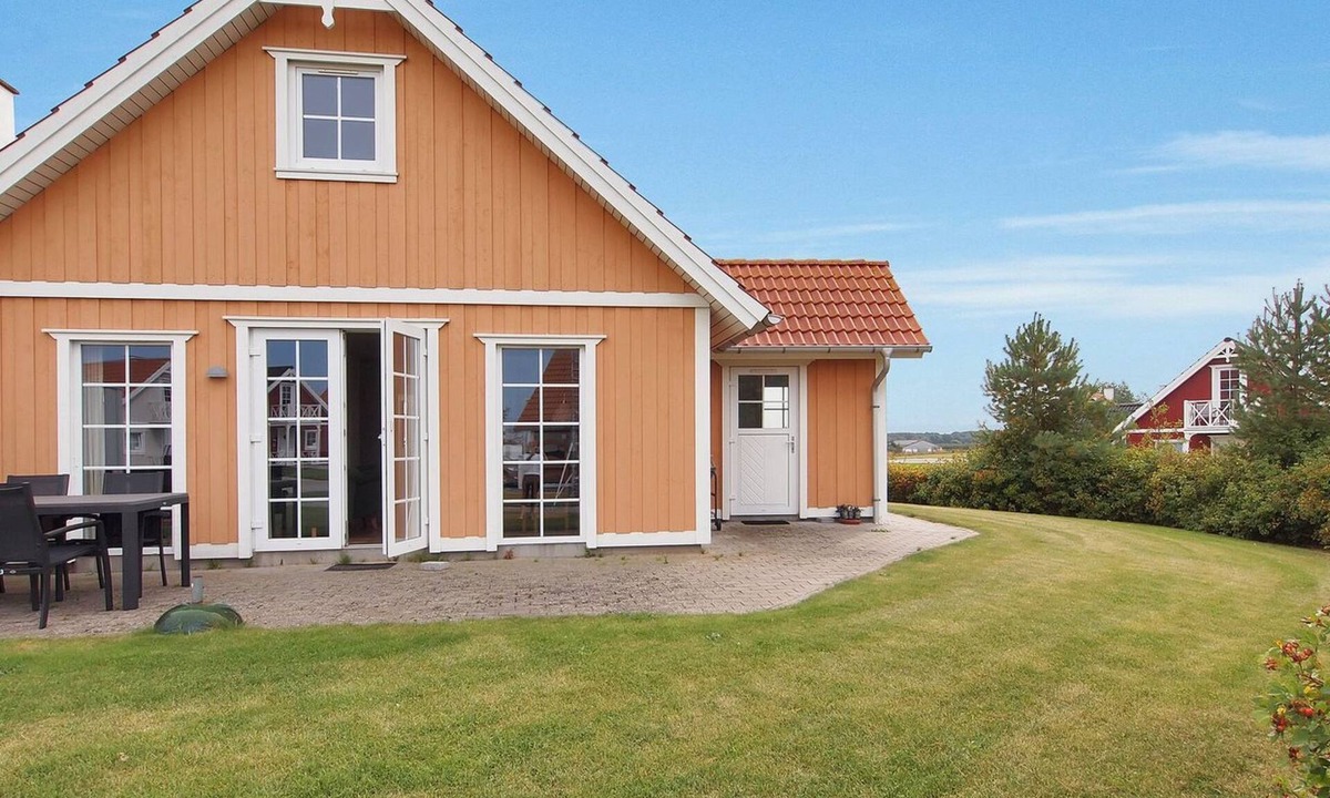 Middelfart House | "Matleena" - 200m from the sea by Interhome