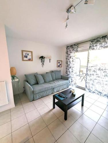 Bayonne Apartment | Maubec YourHostHelper