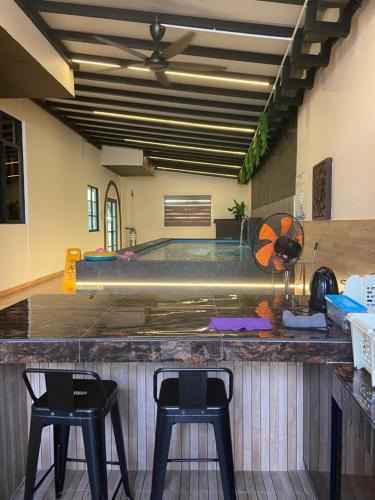 Bukit Rambai House | Max villa