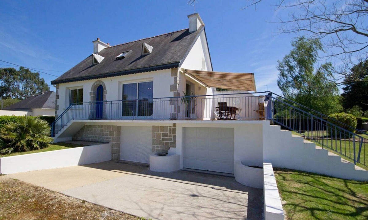 Languidic House | Maxdalizee - LANGUIDIC