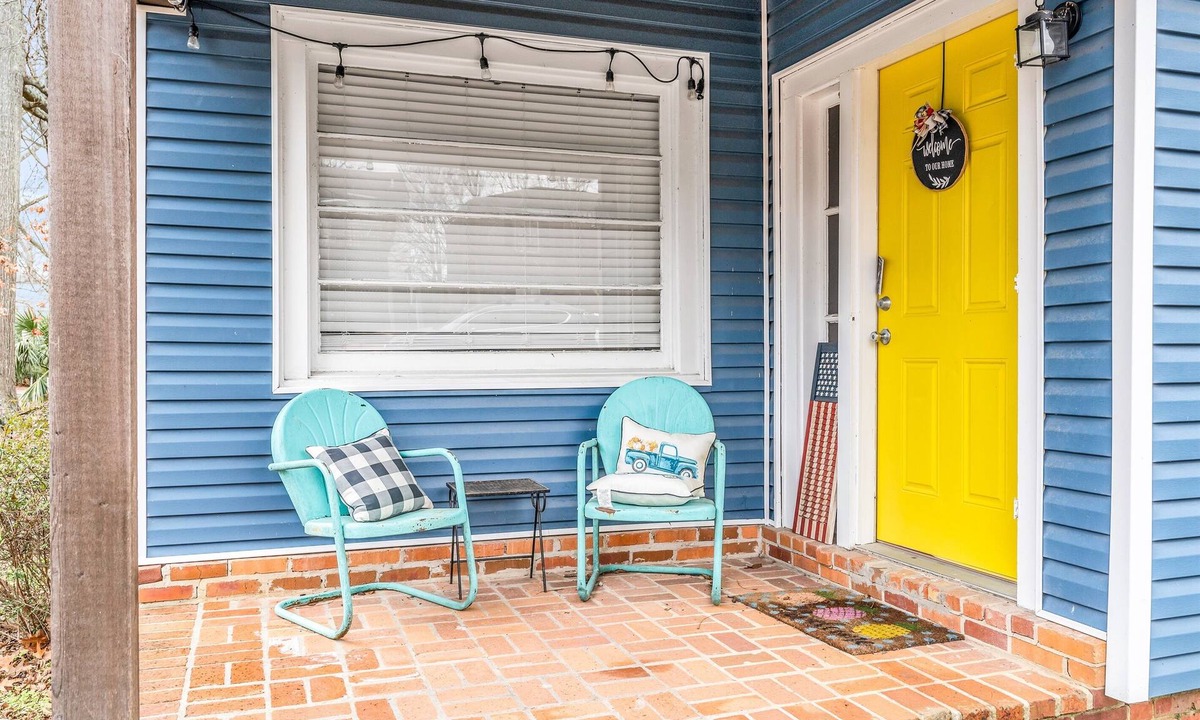 Starkville House | Maxwell 104 Cotton District, Parking, Pet-Friendly