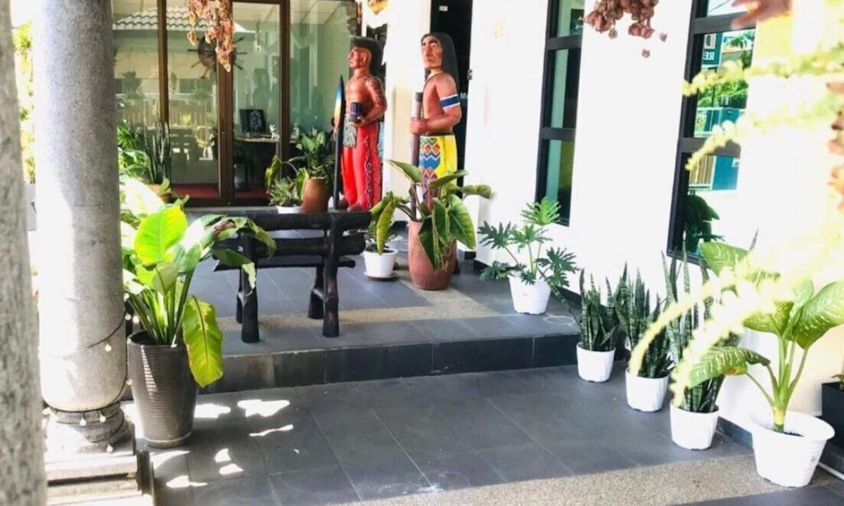 Jambu Hotel | MAXWELL INN LUXURY HOTEL