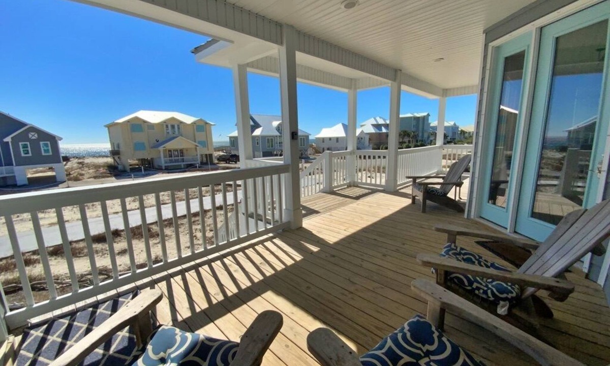 Morgantown House | May 16 - 22 Open! Easy Beach Access & Pools