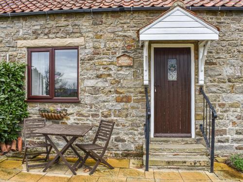 Staintondale House | May Cottage-Uk38279