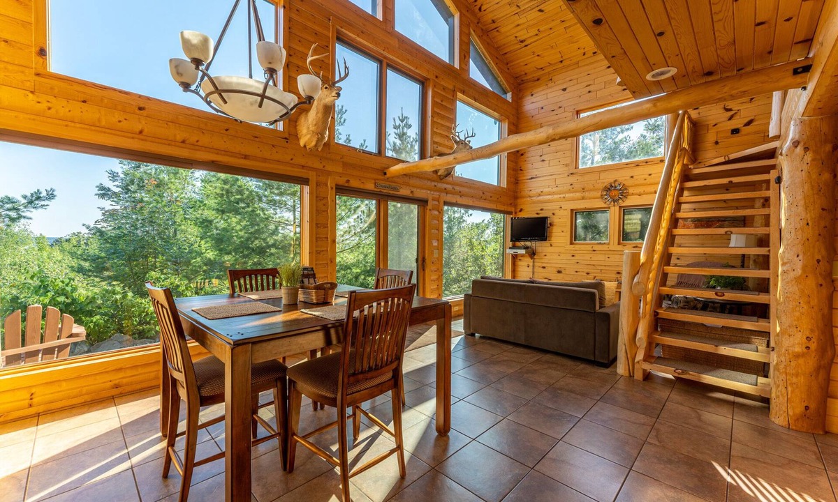 Ely House | May Specials! - Bright & Serene Cabin Overlooking Shagawa Lake
