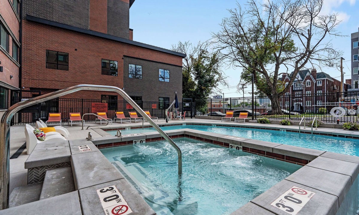 Downtown Salt Lake City Condo | Mayehouse by Stylish Stays