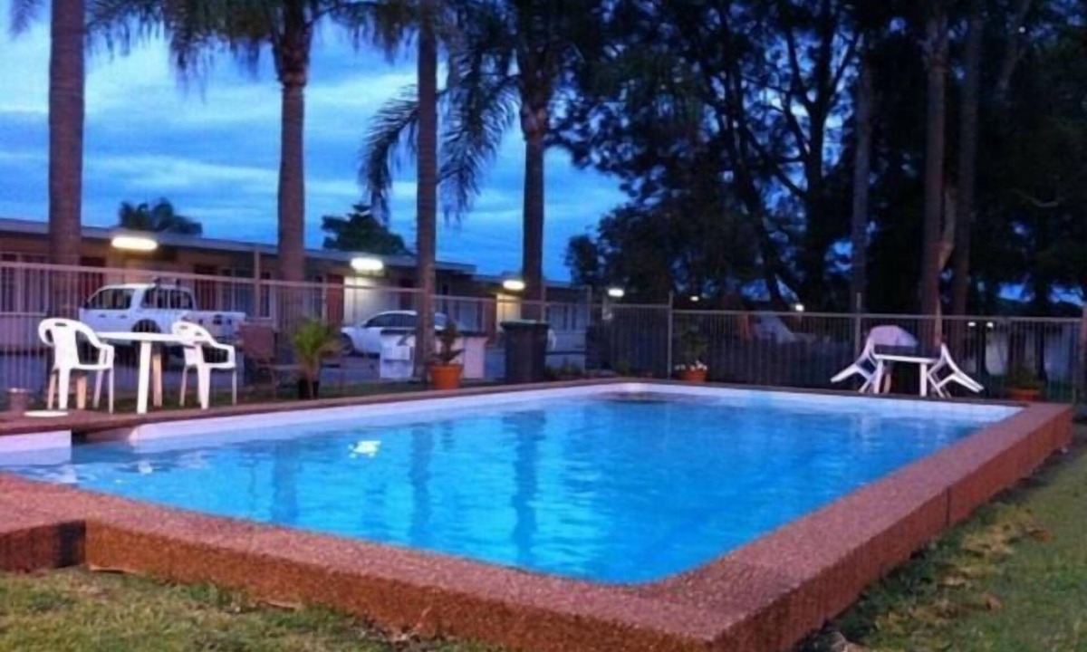 Mayfield West Hotel | Mayfield Motel