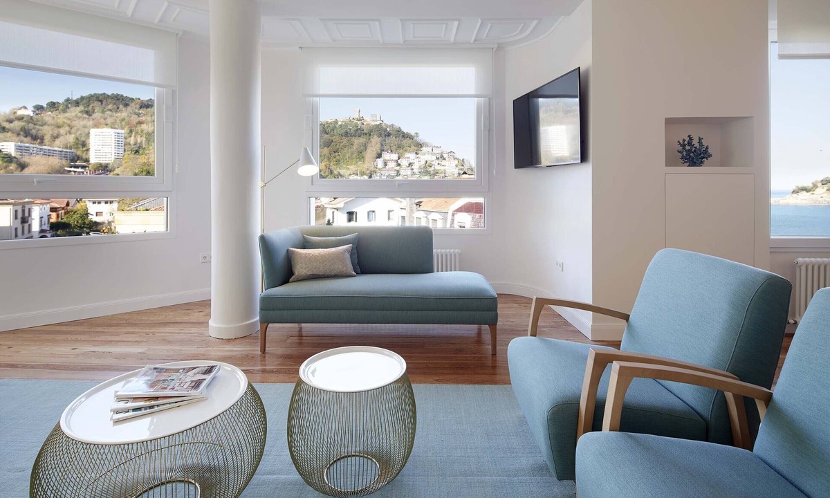 Antiguo Apartment | Mayflower by FeelFree Rentals