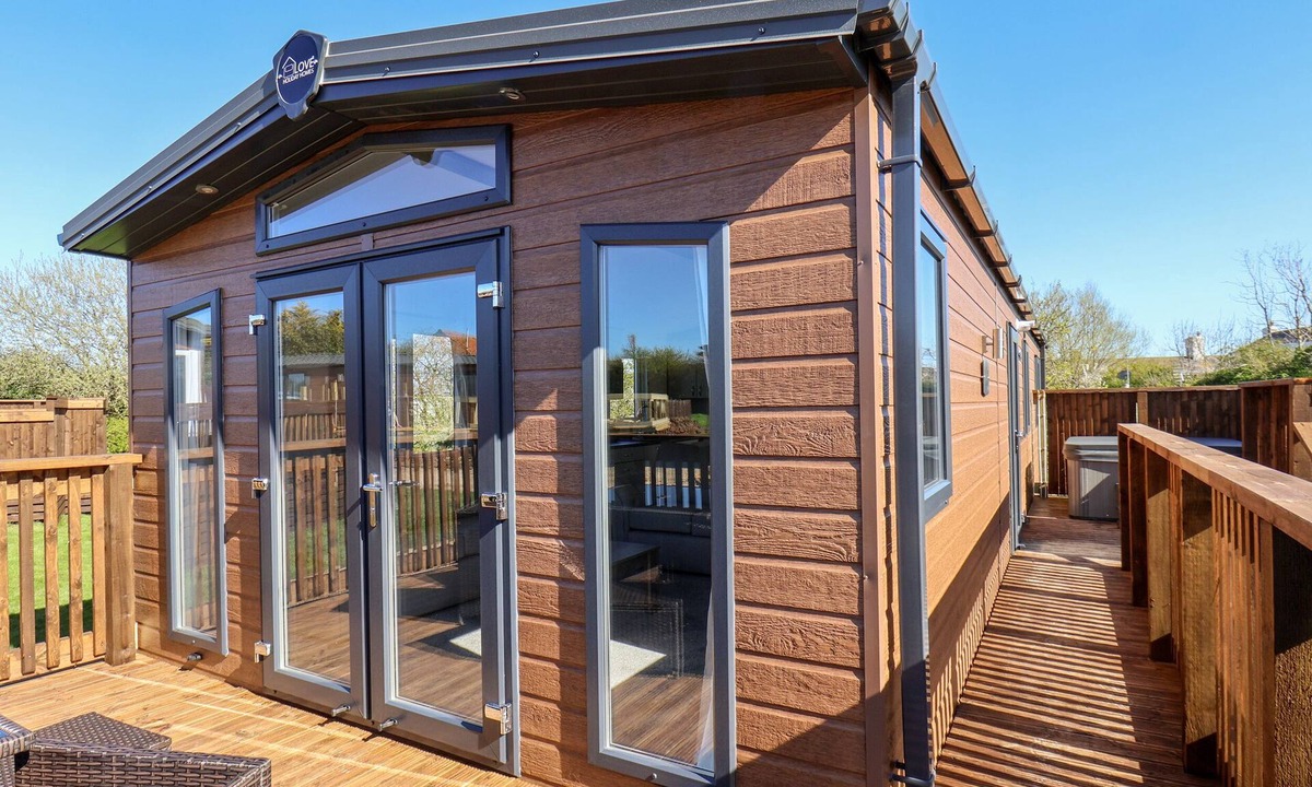 Runswick Bay Cottage | Mayflower Lodge