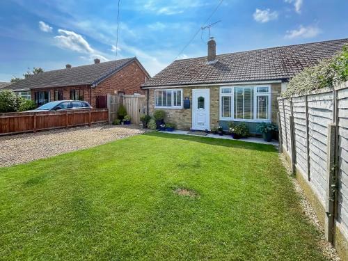 Crowle House | Mayglen