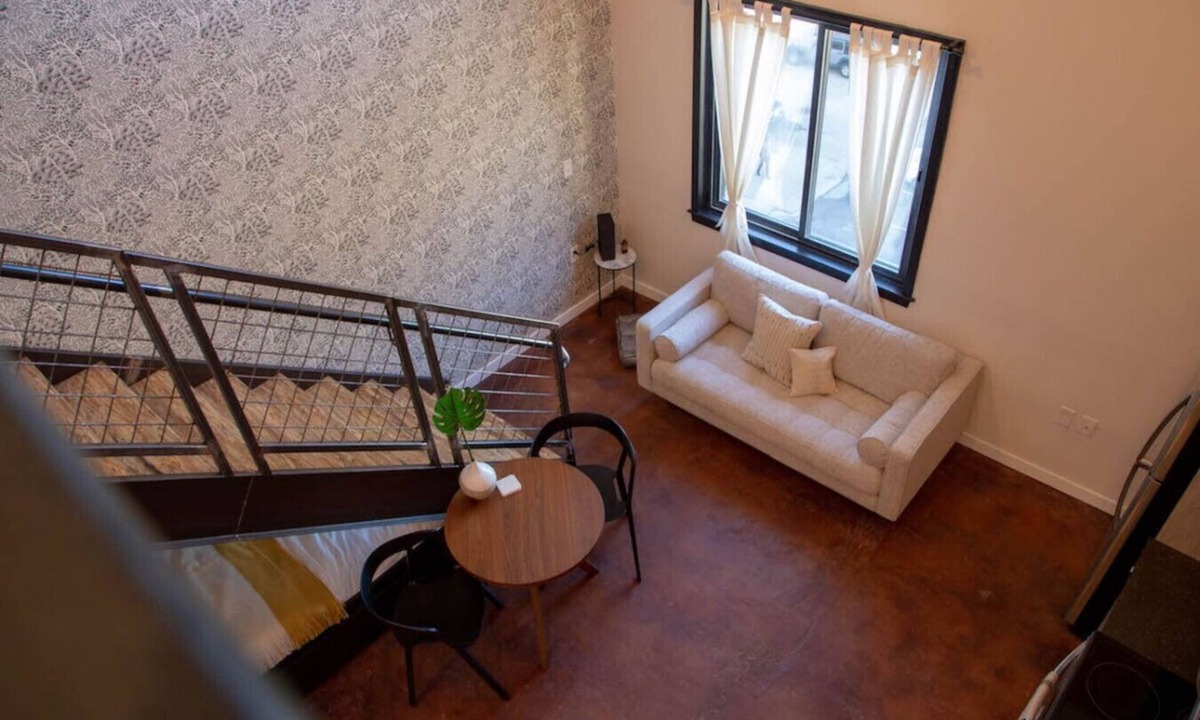 Center City Apartment | Mayor`s Study Loft at The Kestrel