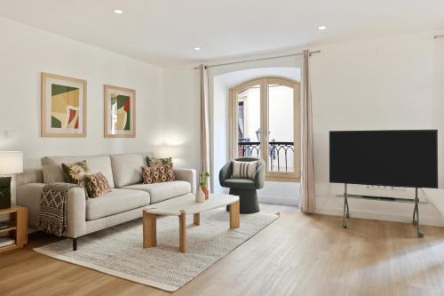 Old Town Apartment | Mayor Suite 7 by FeelFree Rentals