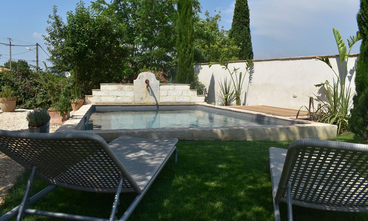Meynes House | Mazet des Tuileries, private pool, garden, a few km from the Pont du Gard