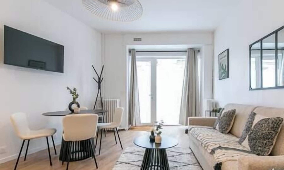 5th Arrondissement Apartment | MBA - Boulangers Splendide Appartement