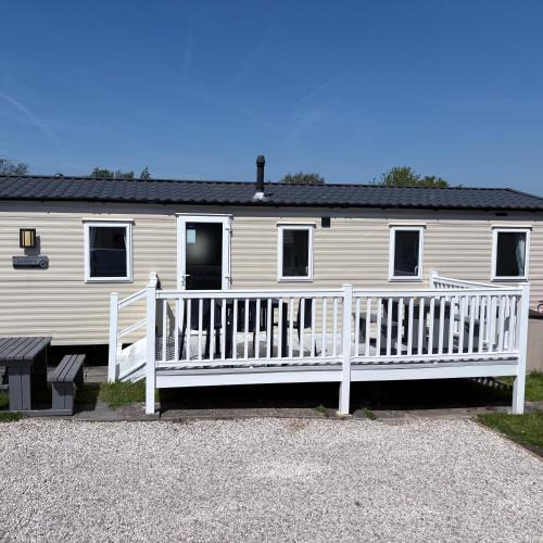 Blackpool Resort | McCanns Caravan Marton Mere