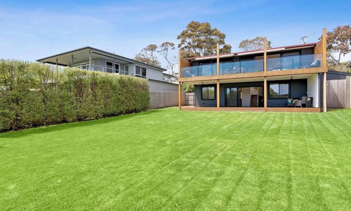 McCrae House | McCrae Holidays by Ready Set Stay