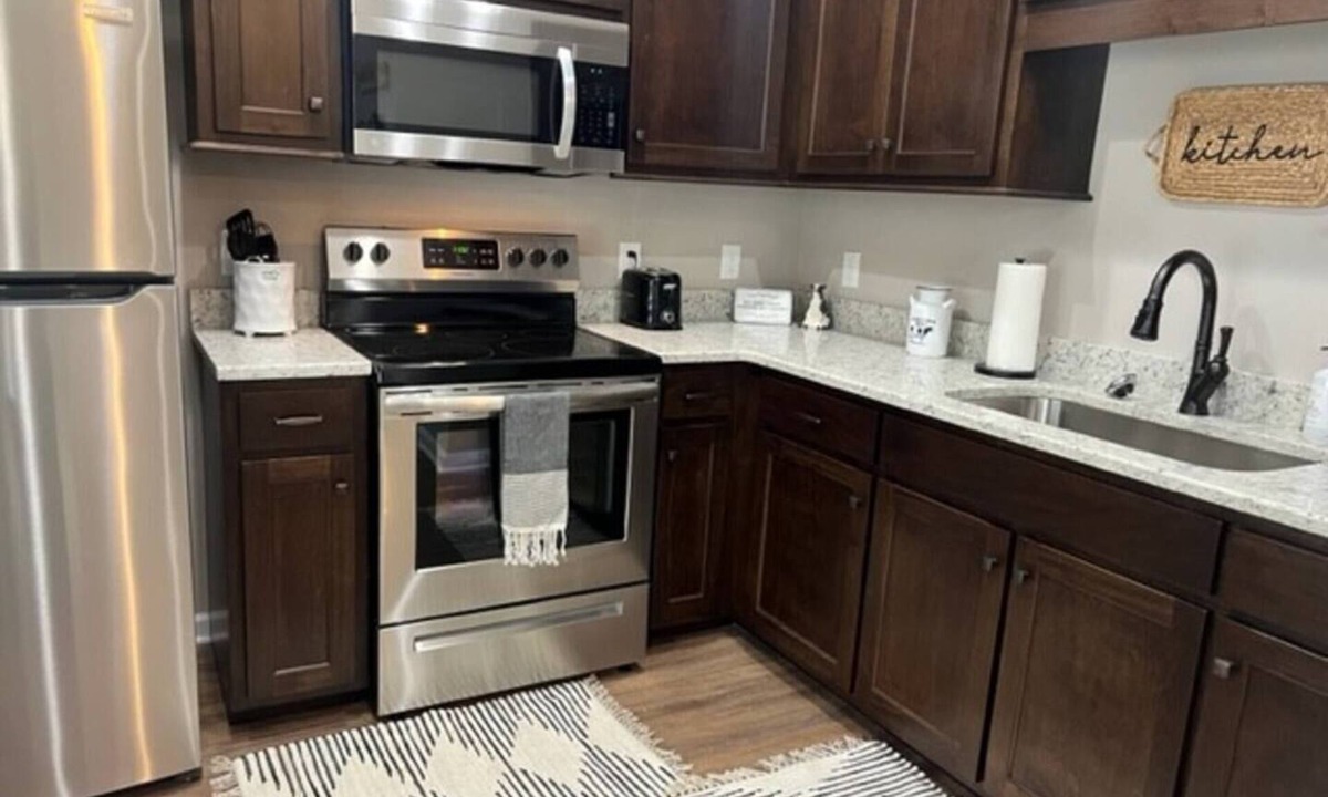Shelbyville Apartment | Mcdale Landing 103nn