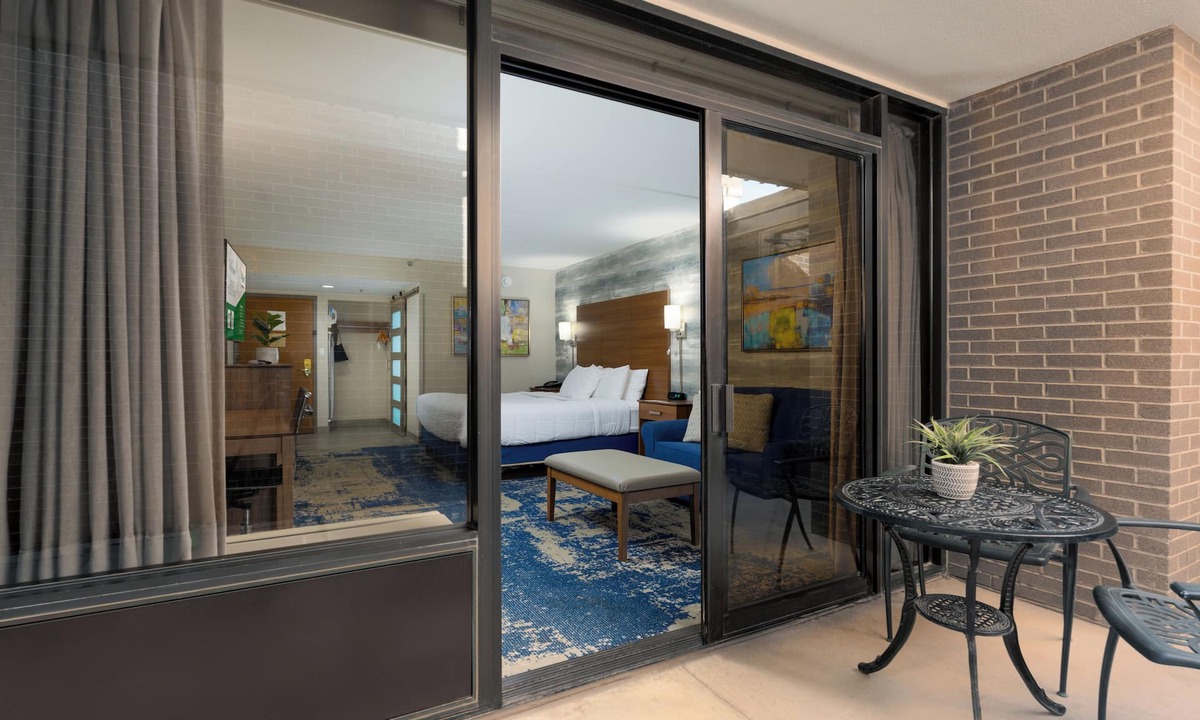 Odessa Hotel | MCM Elegante Hotel and Conference Center Odessa