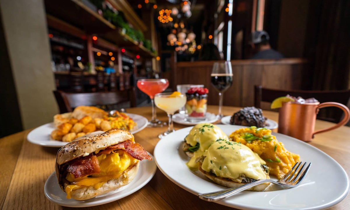 New Tacoma Hotel | McMenamins Elk Temple