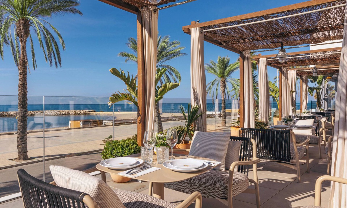 Passeig Maritim Hotel | ME Sitges Terramar