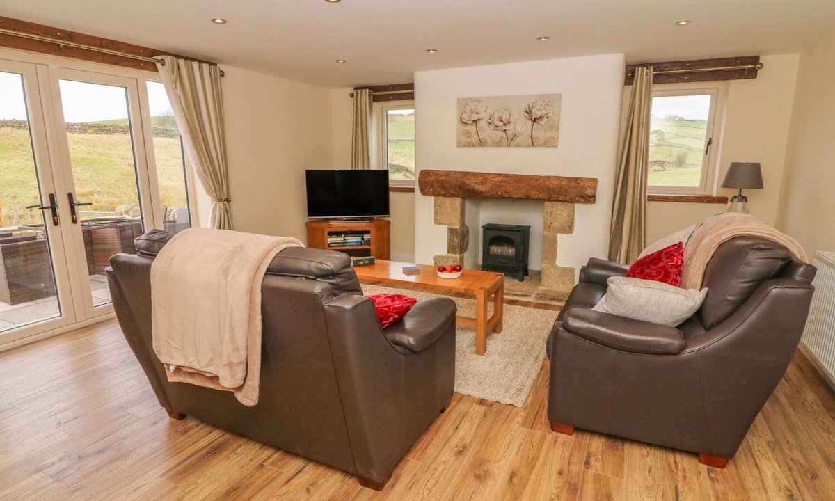 Cowling Cottage | Meadow Cottage