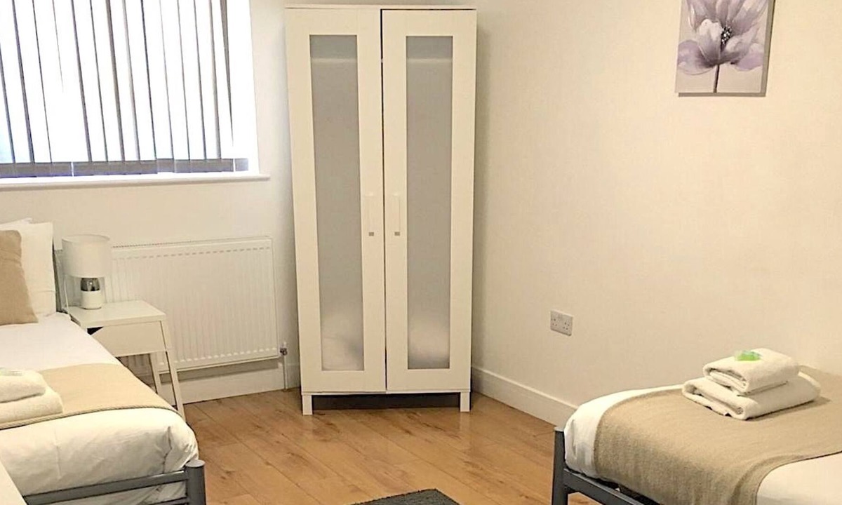 Loughborough Apartment | Meadow Lane Apartment 7