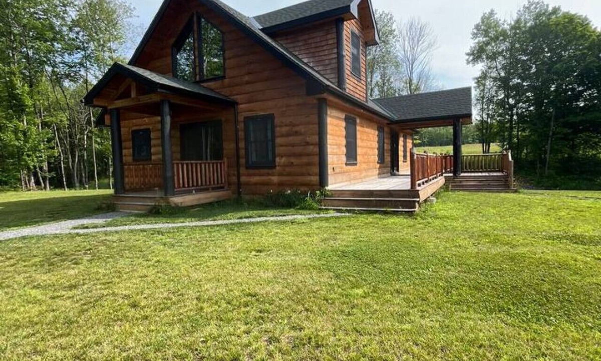Altmar Cabin | Meadow Ridge Lodge 4 Season Getaway