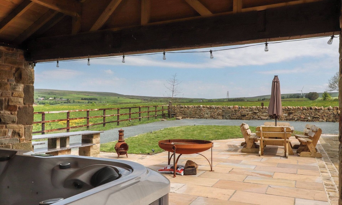 Accrington Cottage | Meadow Top Farm Barn