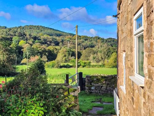 Crich House | Meadow View Cottage
