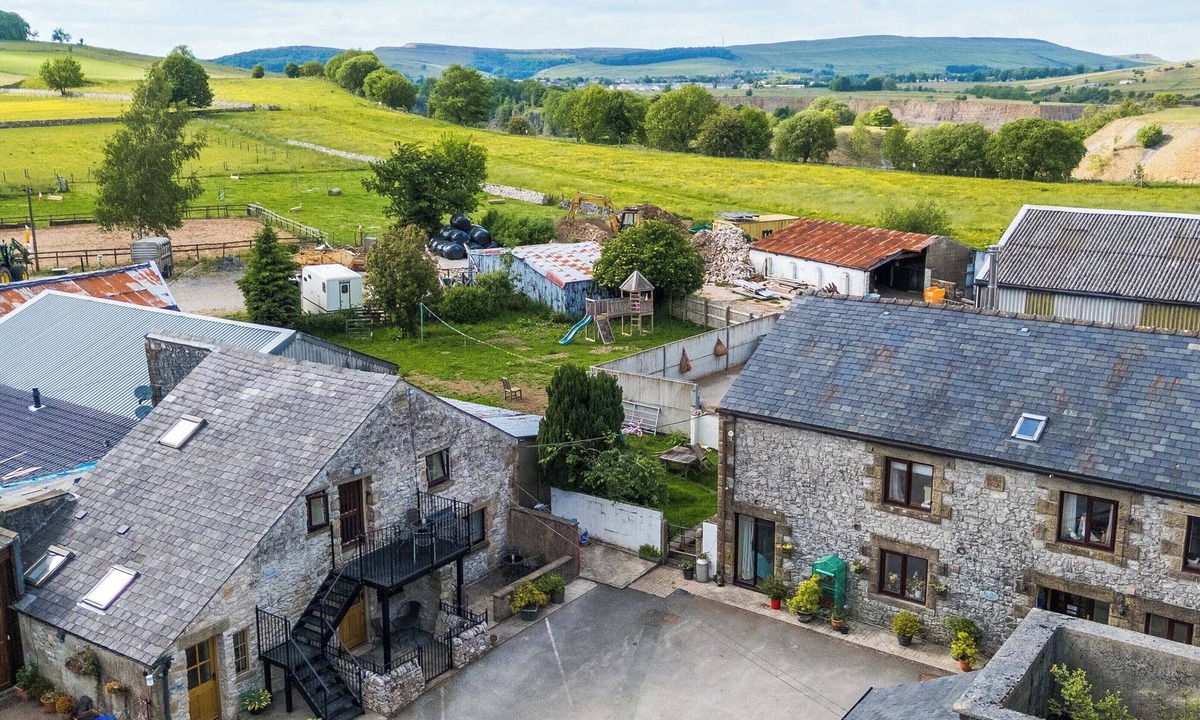 Buxton Cottage | Meadow View