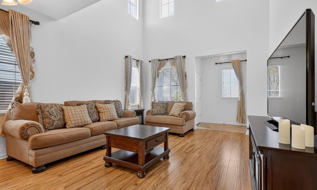 Turlock House | Meander Retreat | Turlock