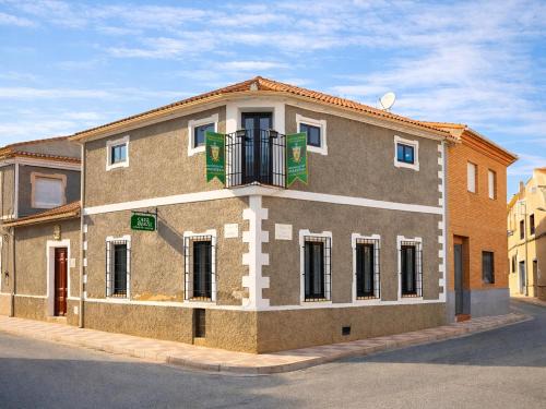 Cenizate House | Medieval country house Señorío de Montero