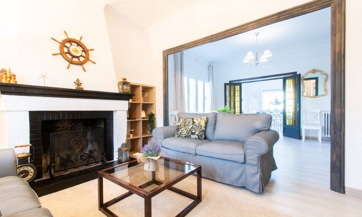 Alella House | Mediterranean heaven with sea views