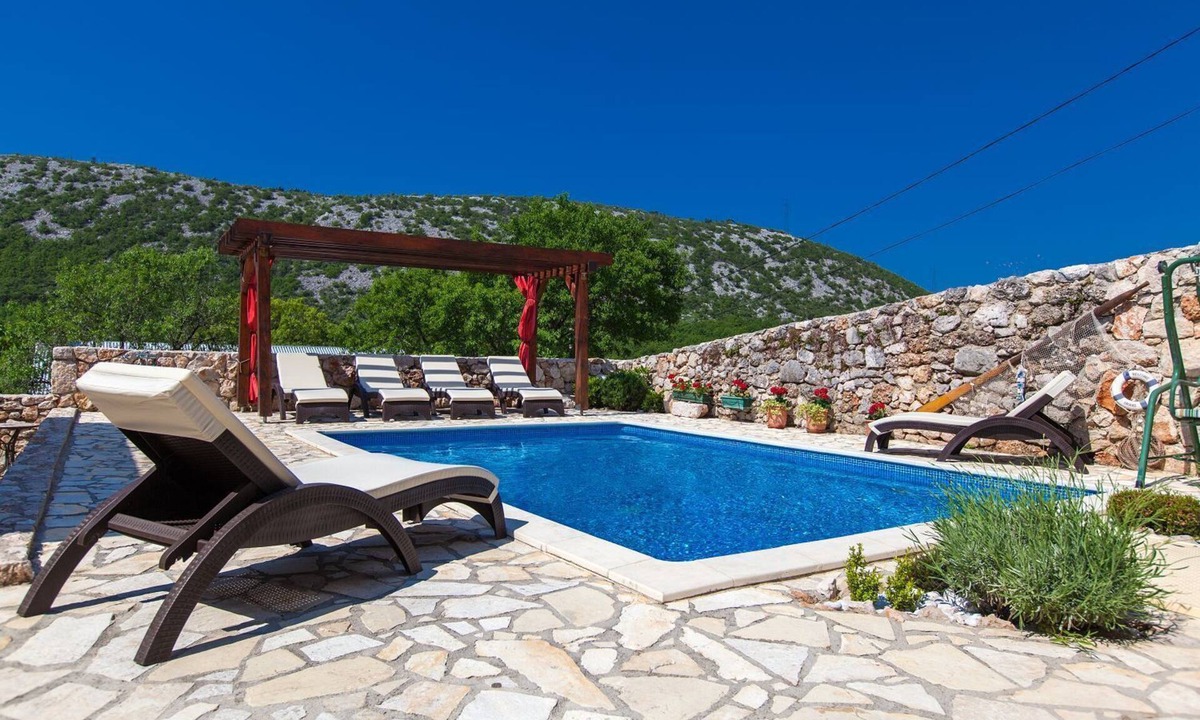 Bribir House | Mediterranean stone villa with sauna, private pool, 8 air conditioning units, barbecue - dog-friendly