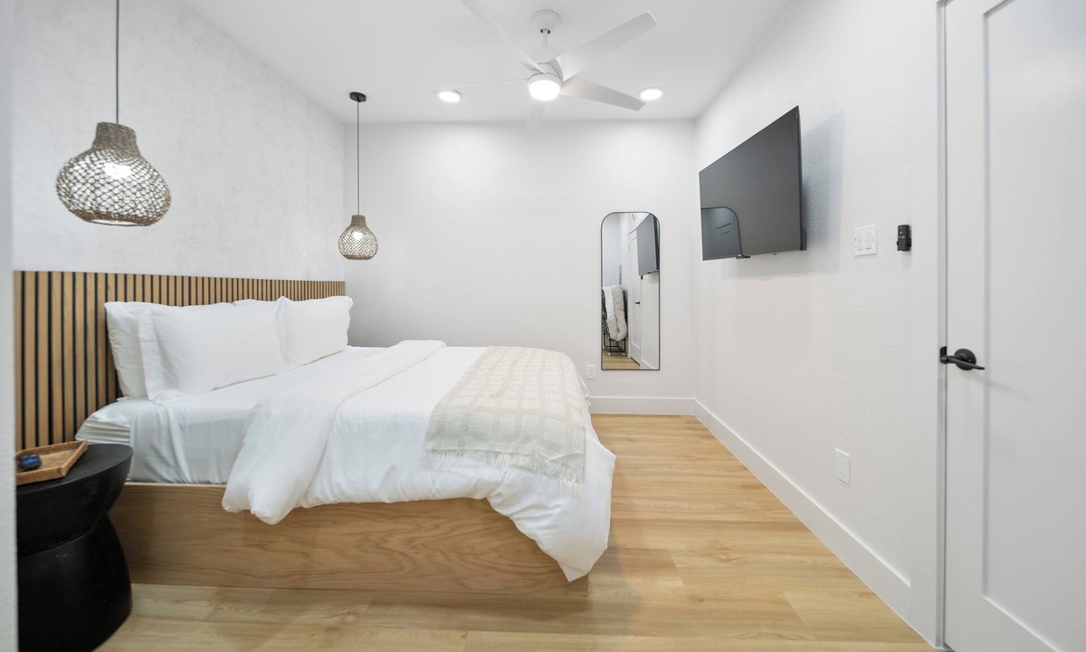 Greater East End Apartment | Mediterranean Villa Vibes 2 - 2 km from FIFA Fest