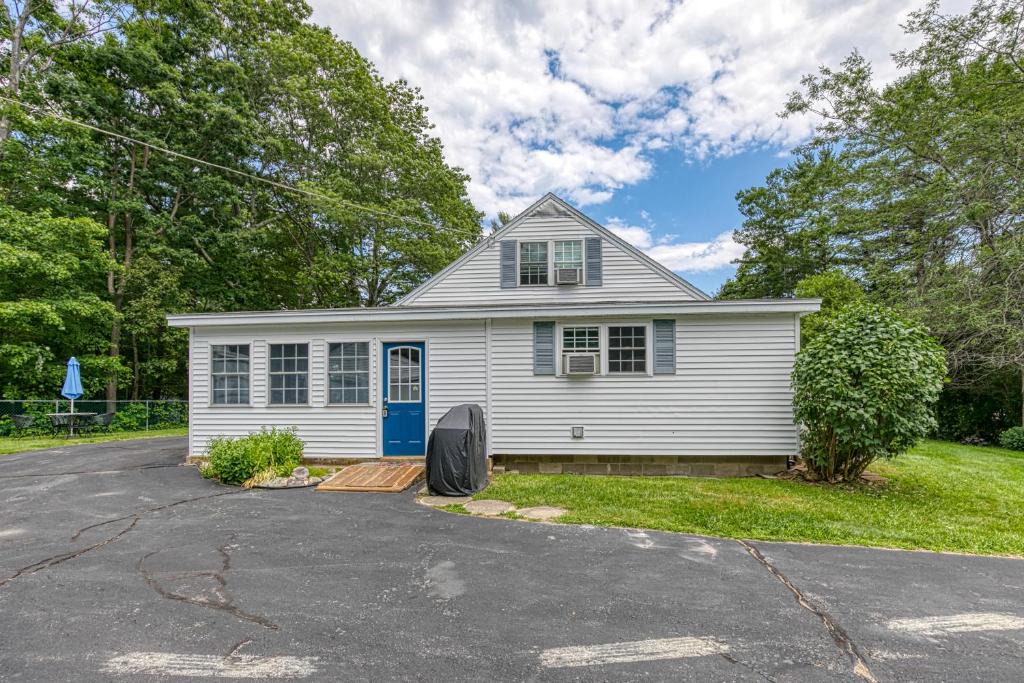 York Beach House | Meet Me At Sea