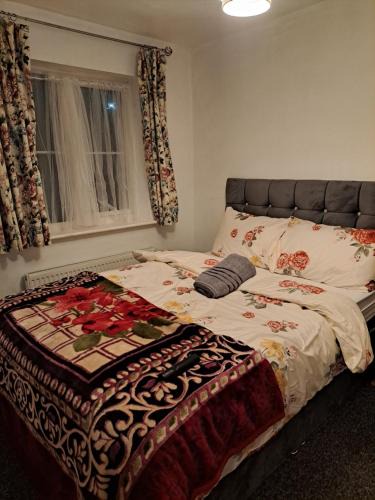 Tipton House | Mekees Luxury Apartment Toronto Wing