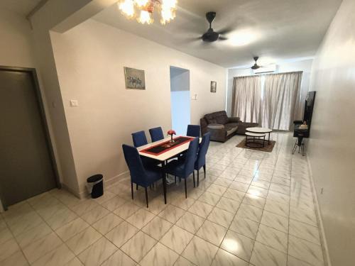 Bukit Serindit Apartment | Melaka B&B