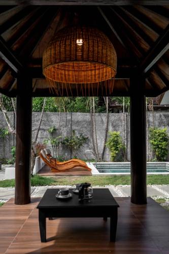 Ungasan Villa | Melasti Villa #2 2Bdr with Yard & Pool