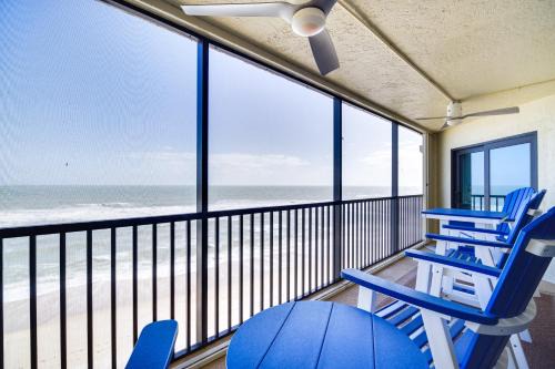 Melbourne Beach Apartment | Melbourne Beach Oceanfront Condo with Pool Access!