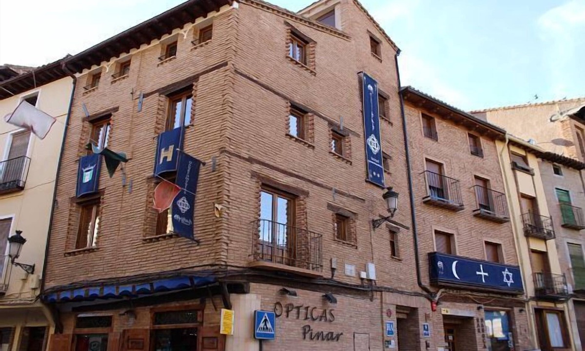 Daroca Cottage | Melihah hotel-apartments (Melihah apartment) for 4 people