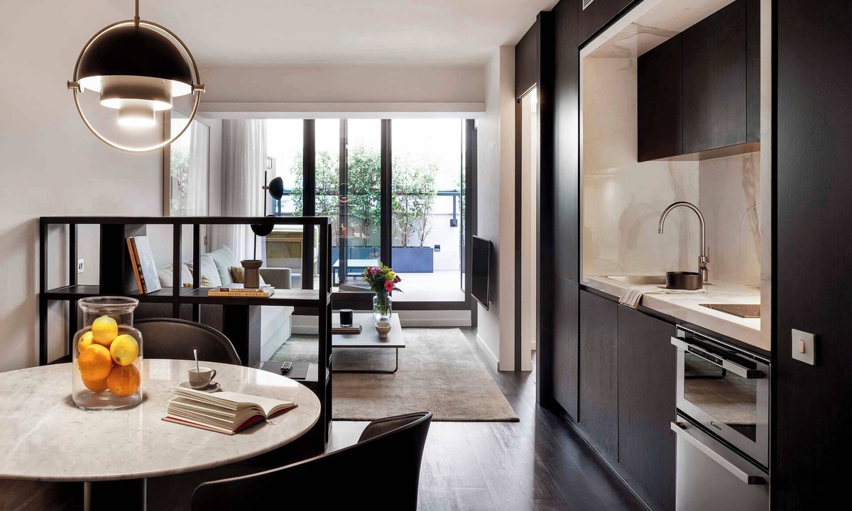 Eixample Apartment | MELLOW - Cozy Barcelona Apartment with Private Terrace