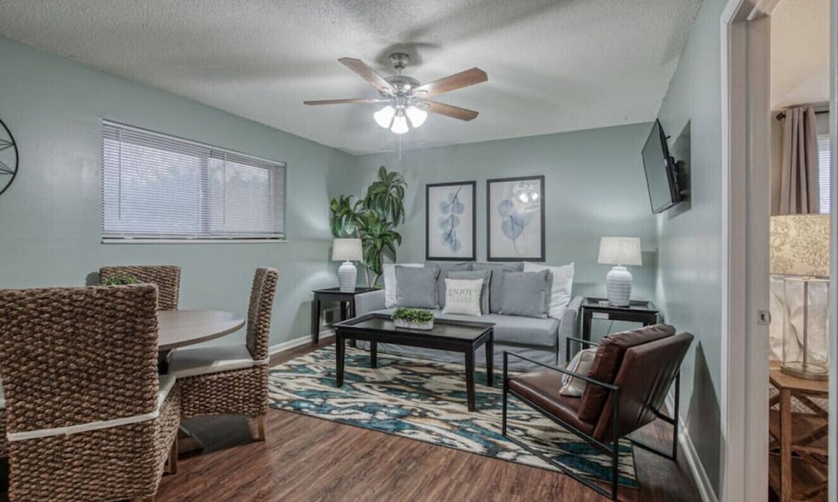 Mission Apartment | Mellow in Mission: 1bed/1bath