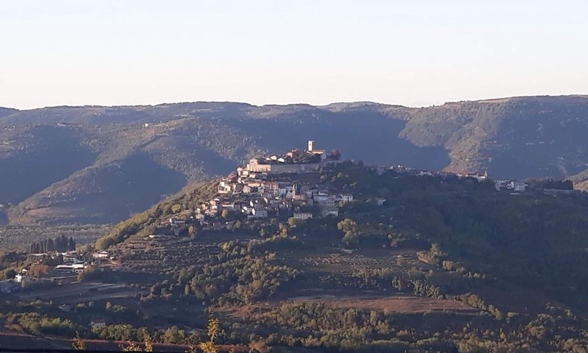 Sveti Bartol Villa | Meloni - Best lookout house