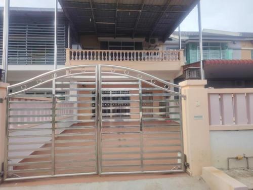 Bukit Gambir Villa | Melor 52