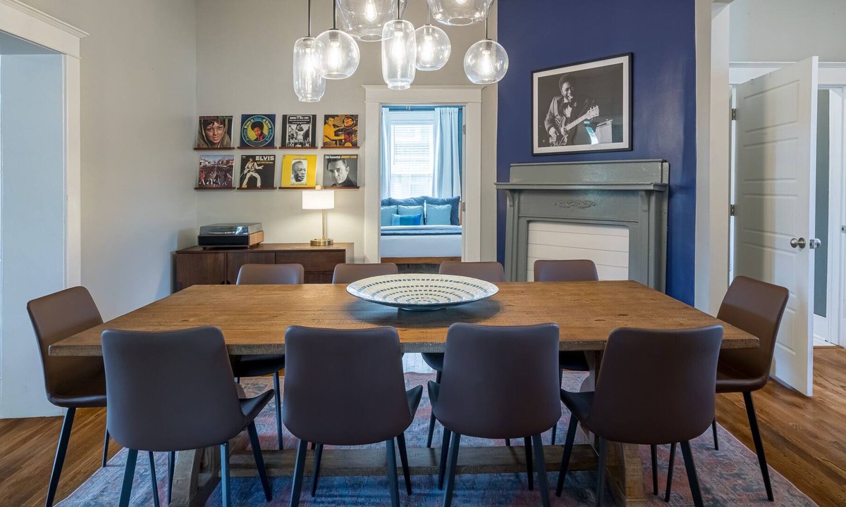 Cooper-Young Historic District House | Memphis Blues *Huge*5BR 4BA Fenced