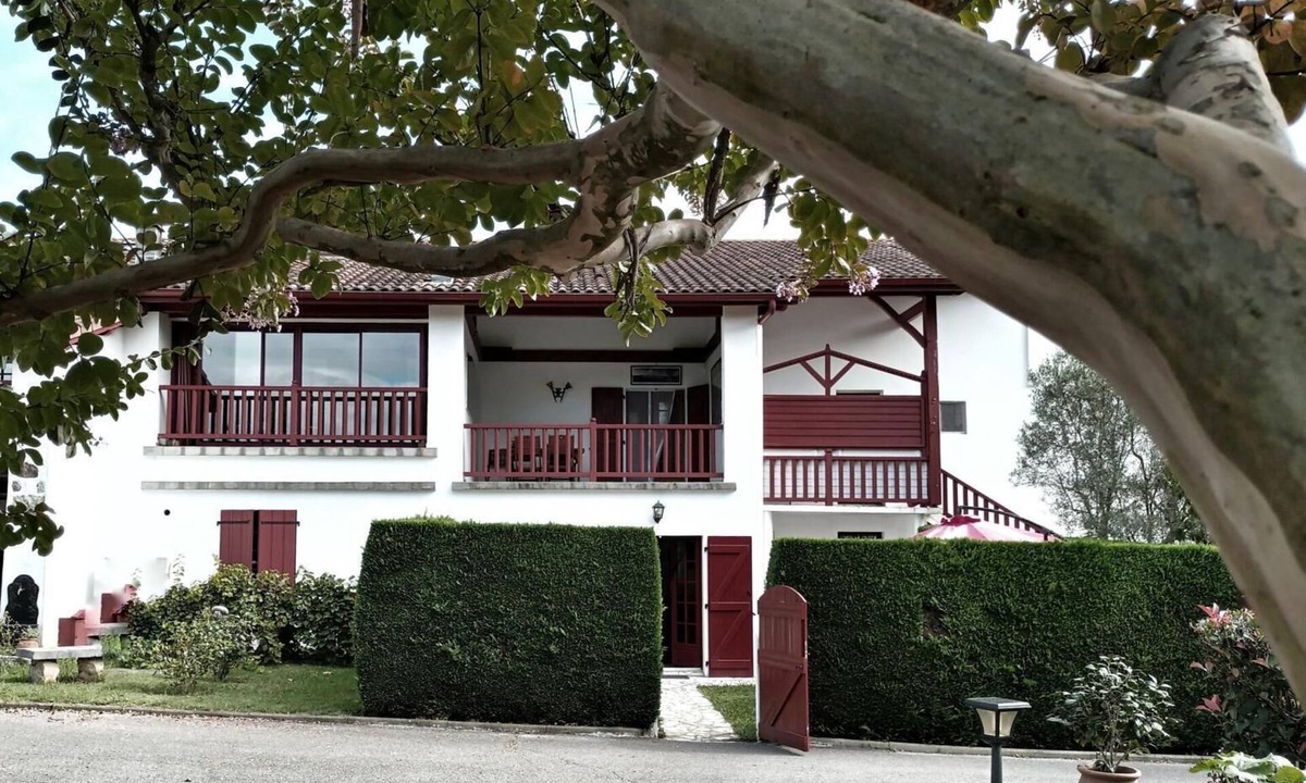 Mendionde House | MENTAXURIA - MENDIONDE