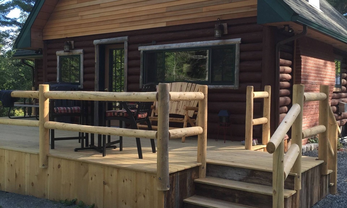 Hancock Cabin | Merchant's Log Cabin